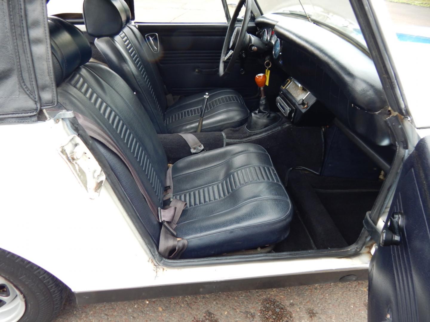 1972 White /Black MG Midget (GAN5UC10613) with an 4 cylinder engine, 4 speed manual transmission, located at 6528 Lower York Road, New Hope, PA, 18938, (215) 862-9555, 40.358707, -74.977882 - Here for sale is very nice 1972 MG Midget convertible. Under the hood is a 4 cylinder which puts power to the rear wheels via a 4 speed manual transmission. Features include; black vinyl interior in great shape, wooden shift knob, AM/FM/CD, Sony head unit, Black vinyl convertible top, chrome bumpe - Photo#16